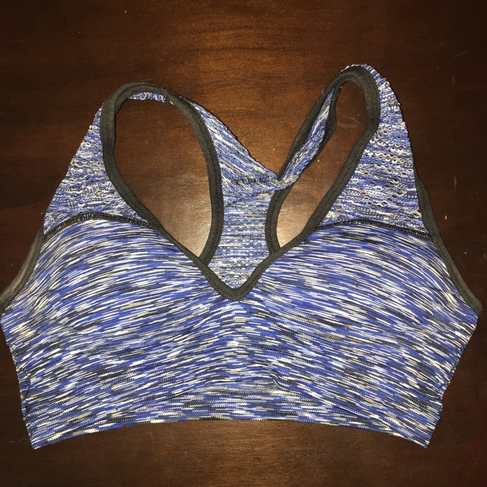 Victoria’s Secret PINK ultimate sports bra